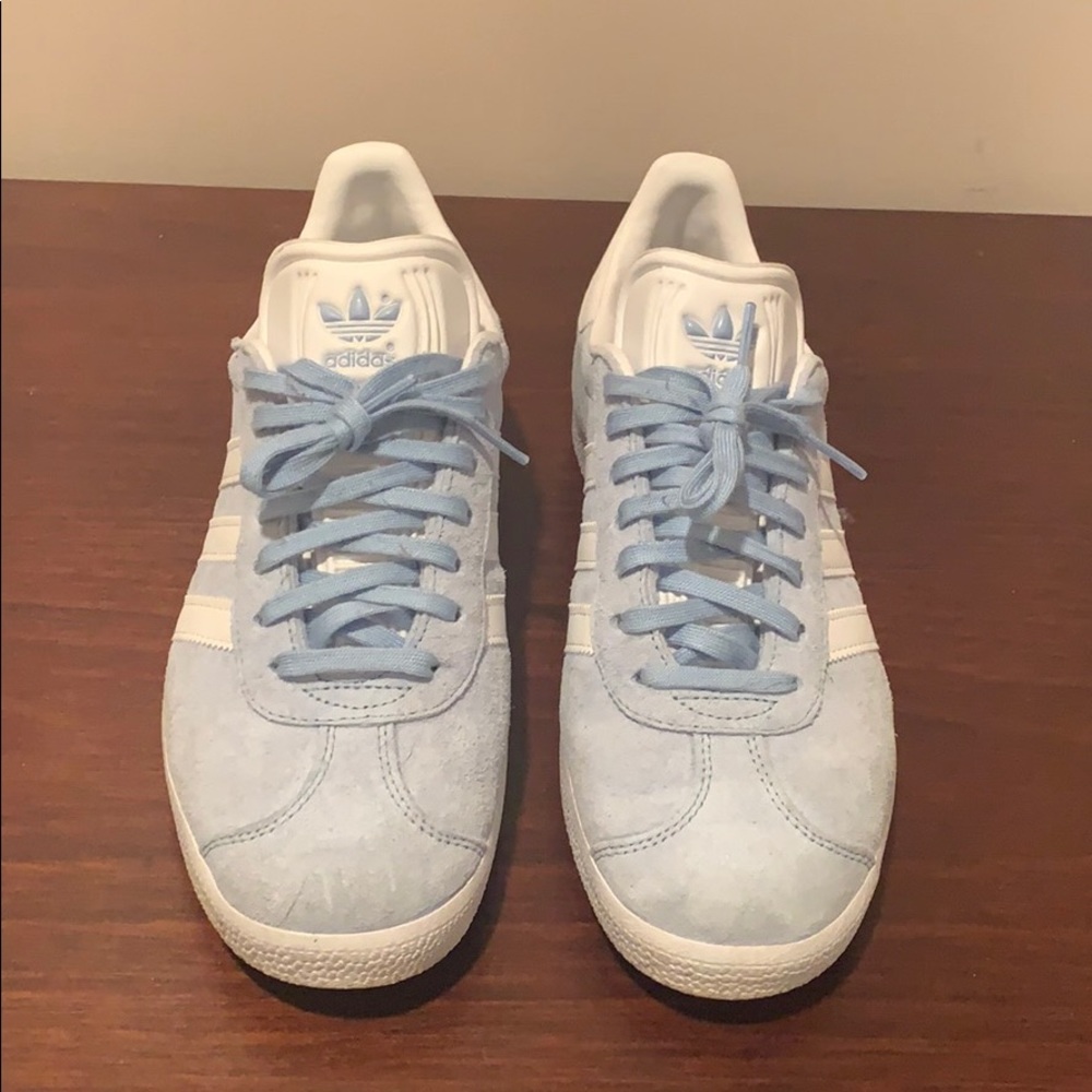Adidas gazelle sky blue